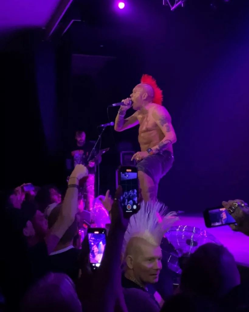 The Exploited em Sydney: mais de 4 décadas mantendo a mesma agressividade