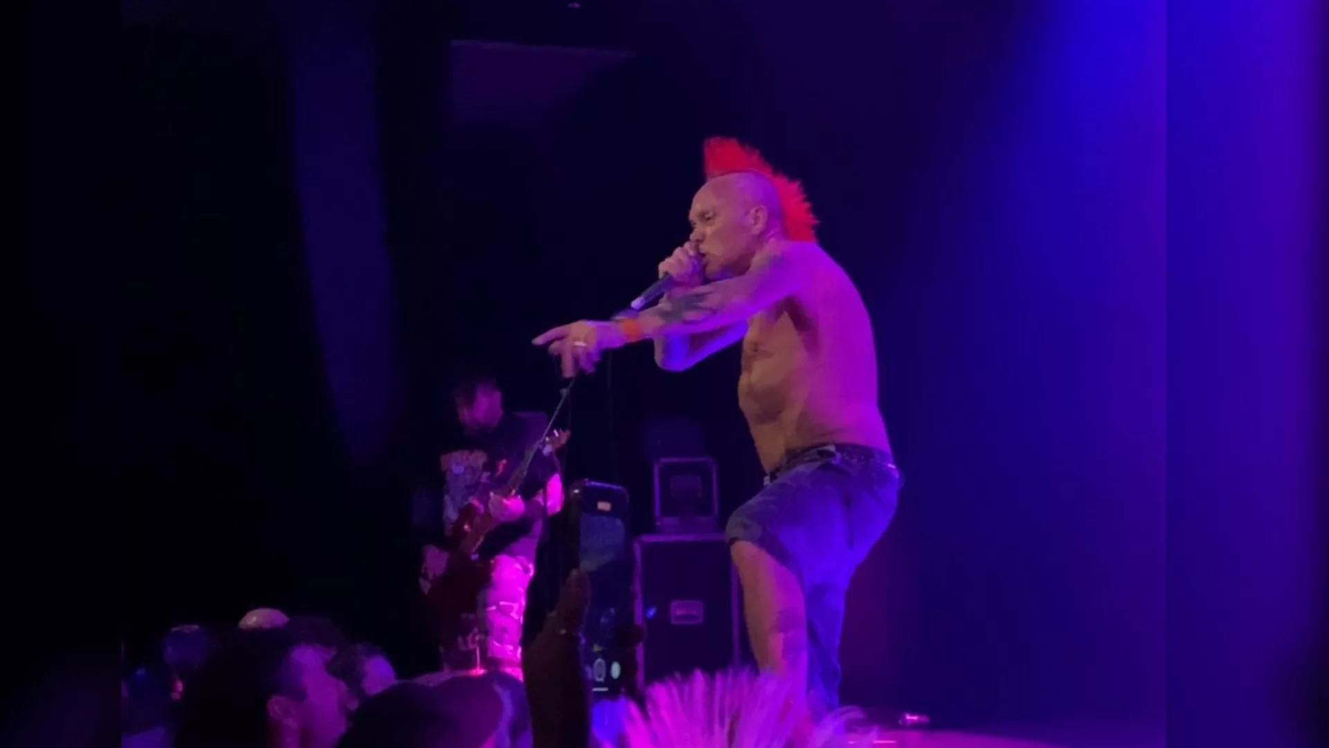 The Exploited em Sydney: mais de 4 décadas mantendo a mesma agressividade