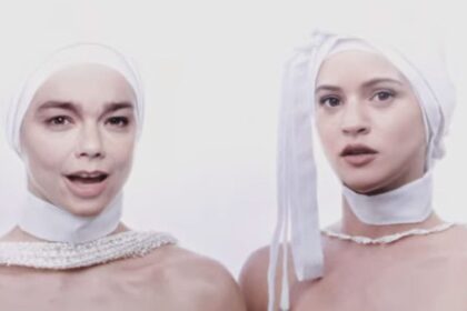 Björk lança nova música engavetada ao lado de Rosalía