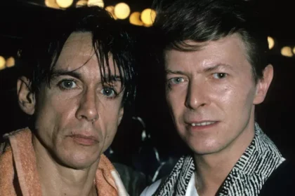 Como David Bowie salvou a carreira de Iggy Pop e juntos inventaram o post-punk