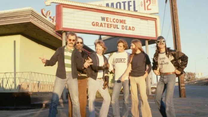 Que tal fazer um curso online sobre o Grateful Dead?