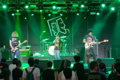 OFF! do lendário Keith Morris apresentou seu hardcore com elementos eletrônicos na capital gaúcha