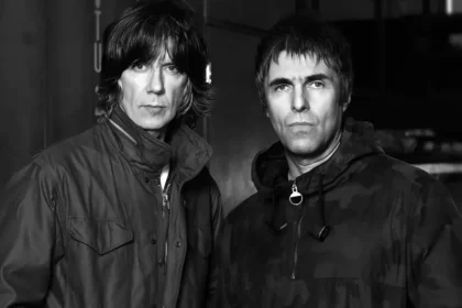 Liam Gallagher e John Squire anunciam álbum de estreia ‘Mars to Liverpool’ e single