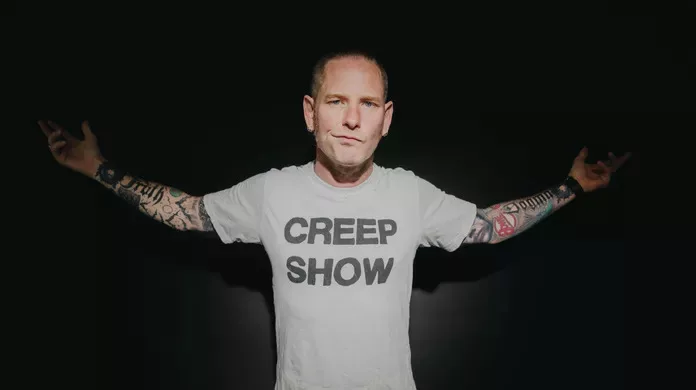 Corey Taylor abre o jogo sobre colapso que levou ao cancelamento da turnê