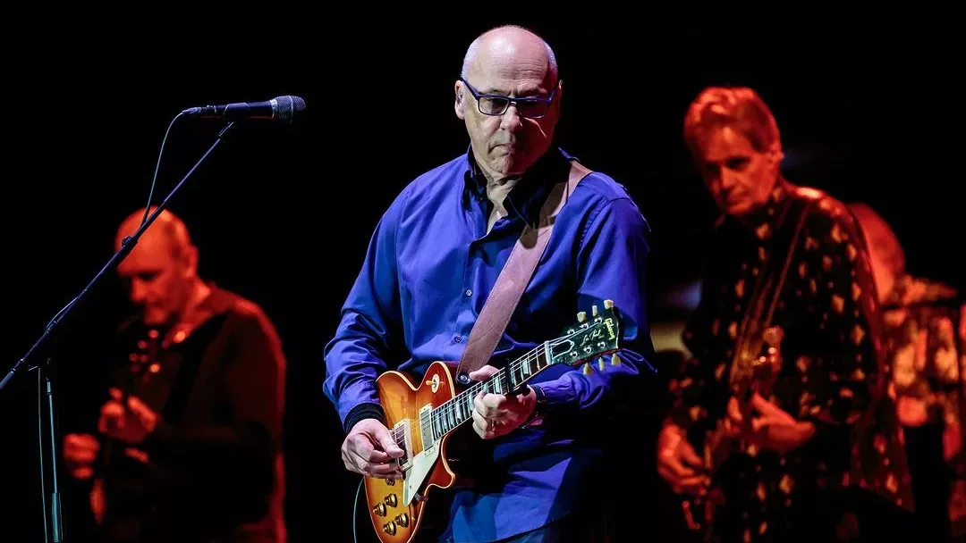 Ouça novo single de Mark Knopfler “Ahead Of The Game”
