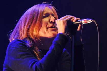 Beth Gibbons lança single e vídeo de “Lost Changes”