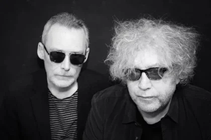 The Jesus and Mary Chain divulga Girl 71