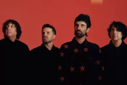 Kasabian divulga novo single “Call” do próximo álbum “Happenings”