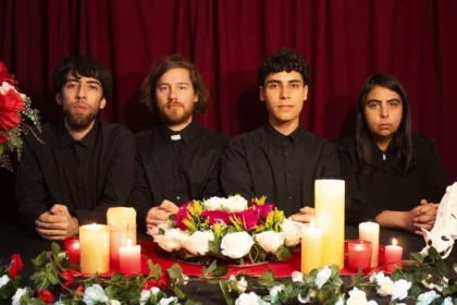 El Significado de Las Flores estreia no Lolla Chile com novo single Recrudece