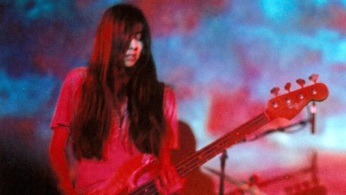 Pixies anuncia saída da baixista Paz Lenchantin e já tem substituta