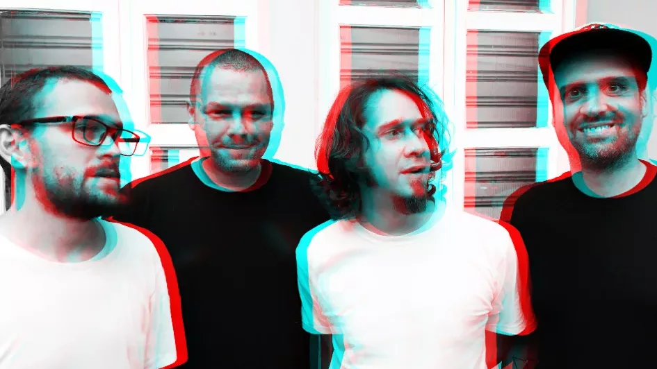 Após 20 anos, Ack retorna com novo single “Cabeça”