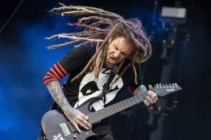 Essa foi a razão para o Korn ter iniciado com guitarras sete cordas