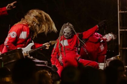 Setlist e vídeos de show do Slipknot no Sick New World