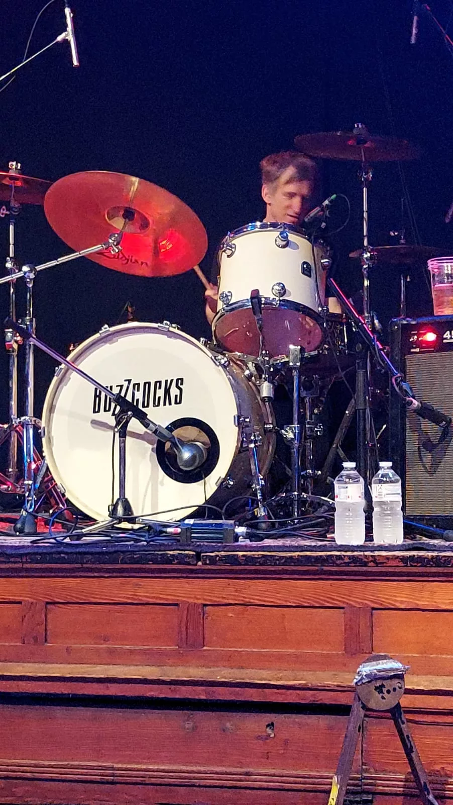 Resenha Show Buzzcocks – Musiktheater Piano, Dortmund – 12/04/2024