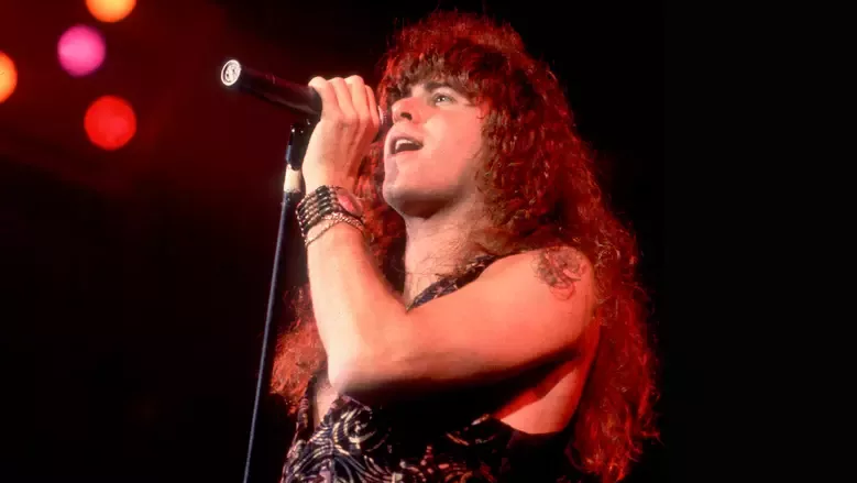 CJ Snare, vocalista do Firehouse, morre aos 64 anos