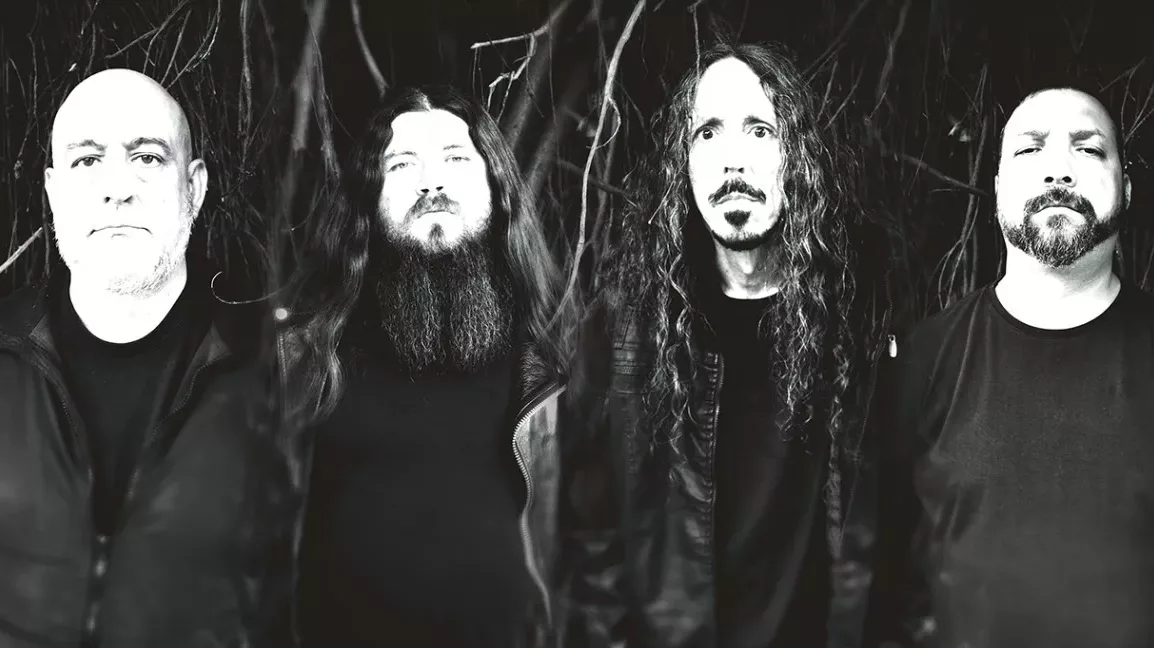 Genocidio lança décimo álbum da carreira, o intenso “Fort Conviction”
