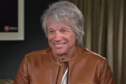 Jon Bon Jovi acaba de revelar se está se preparando para voltar aos palcos depois de passar por uma cirurgia nas cordas vocais