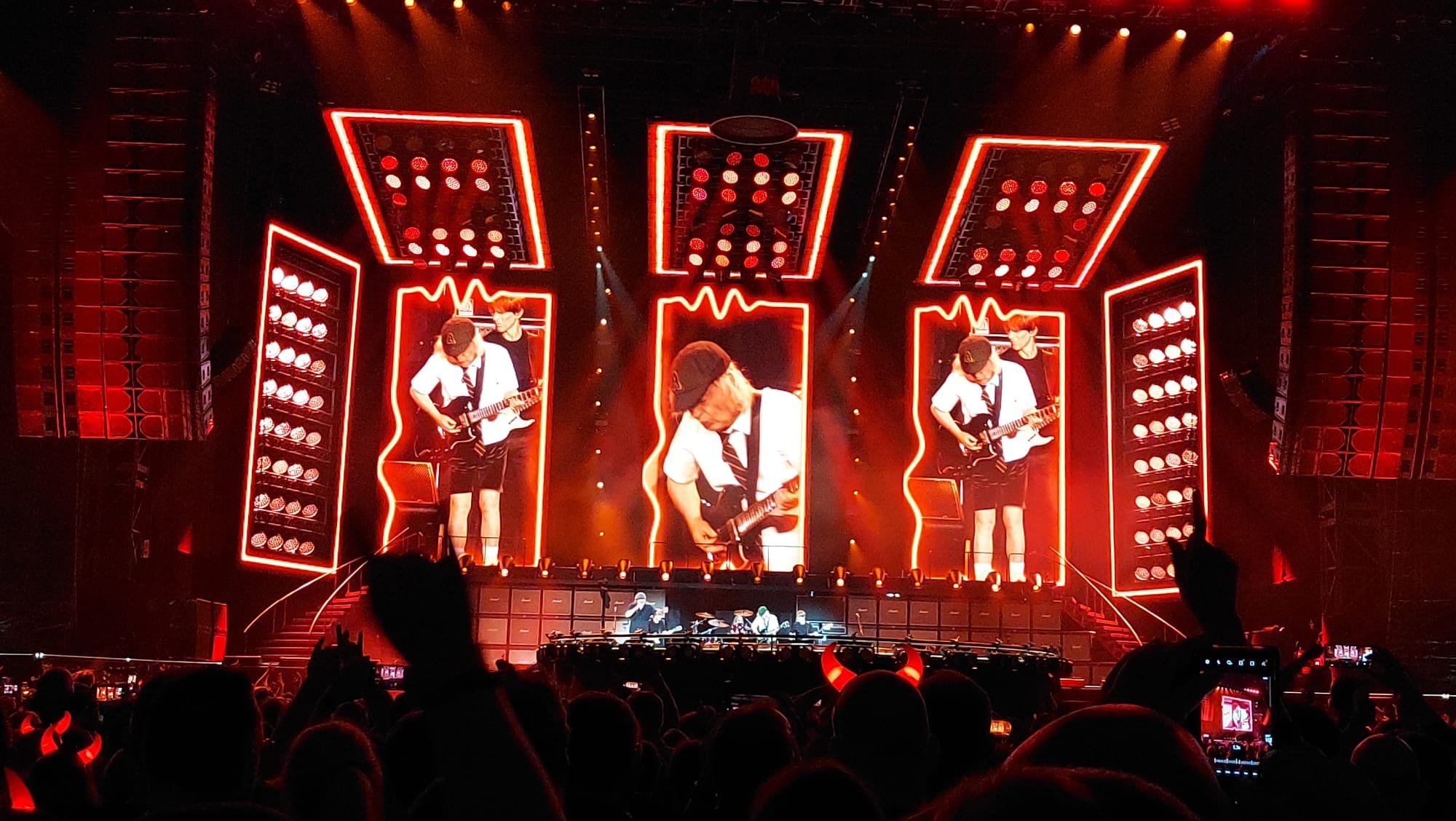 O AC/DC está de volta. E nós conferimos tudo!