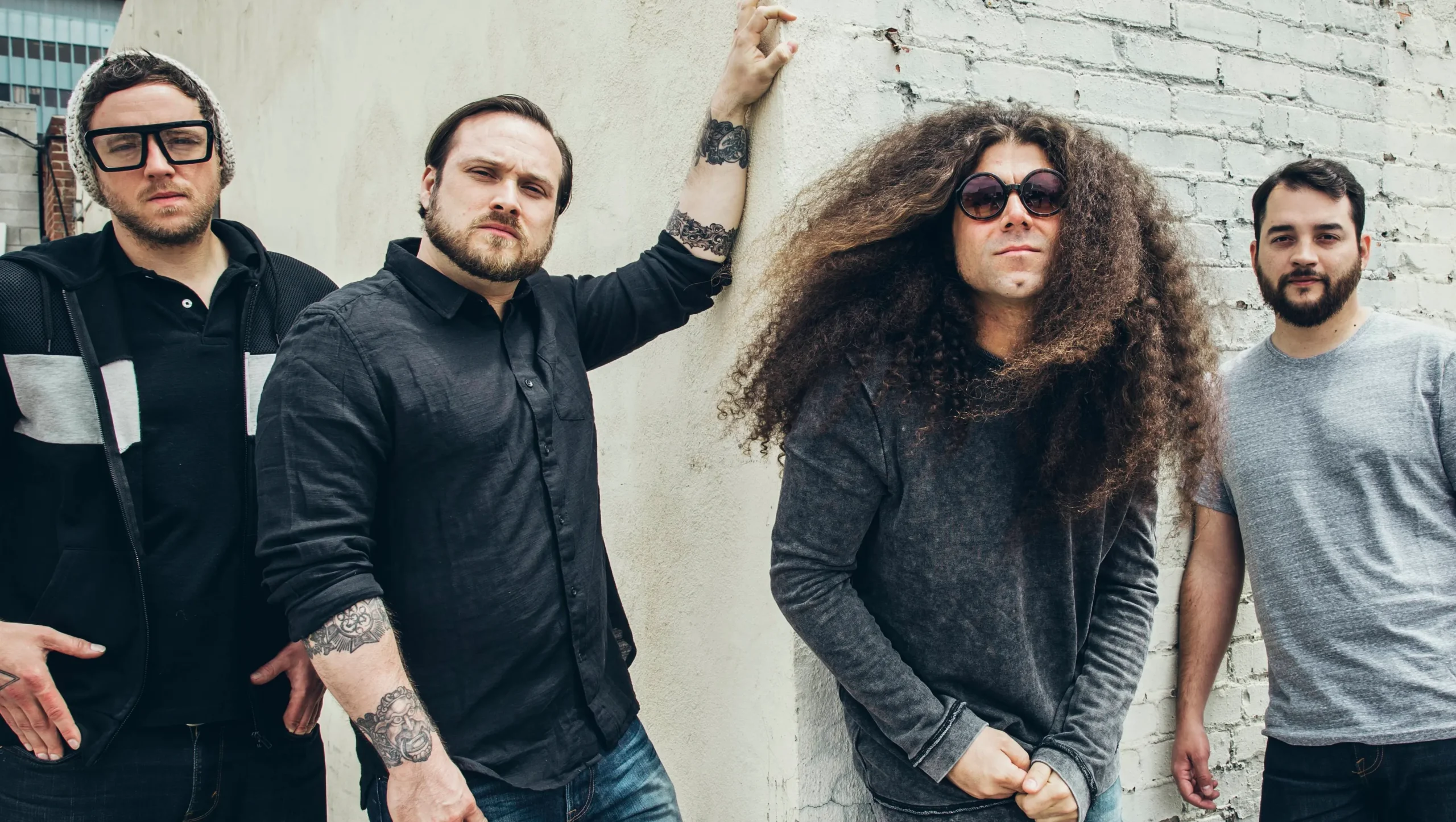 Coheed and Cambria lançam single surpresa com videoclipe repleto de ação
