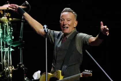 Bruce Springsteen exige retirada da ICE de Minneapolis