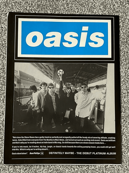 Anúncio em uma revista do álbum ‘Definitely Maybe’