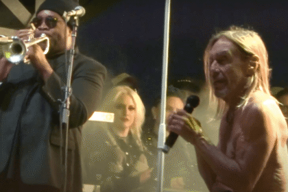 Iggy Pop canta The Stooges após 11 anos, assista aqui!