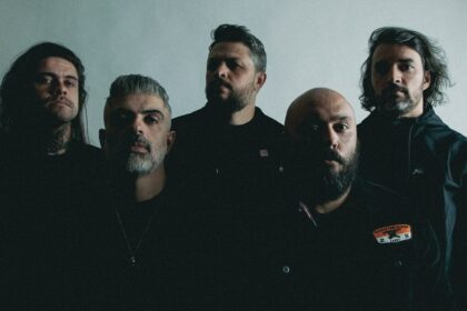 Institution lança o pesado e caótico EP O Grande Vazio