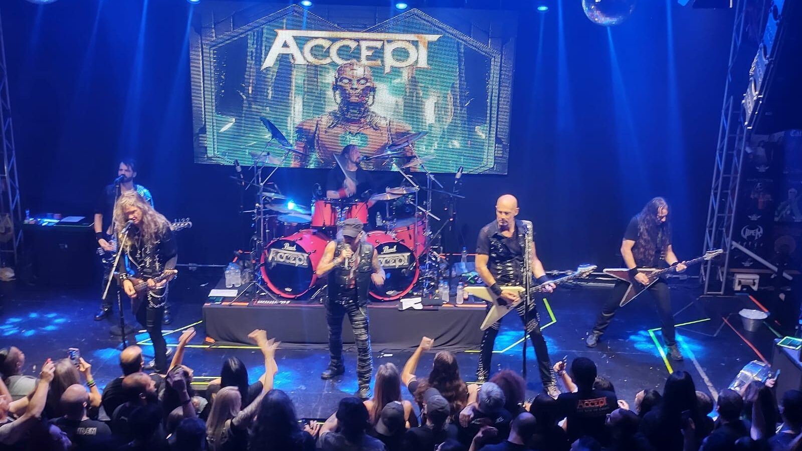 Accept anuncia saída do guitarrista Uwe Lulis