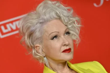 Cyndi Lauper revela tudo em documentário explosivo