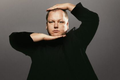 Frank Black, Pixies, anuncia shows em comemoração de seu trabalho solo, Teenager Of The Year