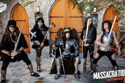 Massacration leva humor e metal ao palco do Capital Moto Week