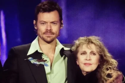 Harry Styles e Stevie Nicks homenageiam Christine McVie com “Landslide”