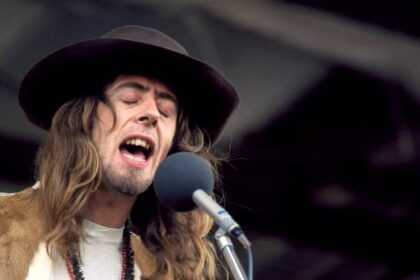 John Mayall, o padrinho do blues, nos deixa aos 90 anos!