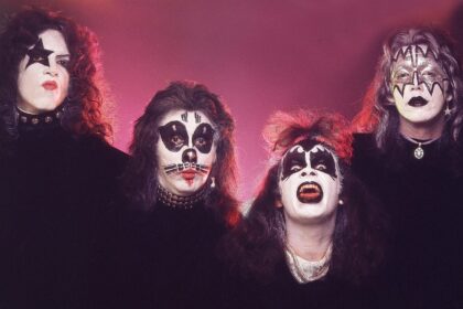 A história do Kiss: Dos primeiros anos ao encerramento de sua carreira