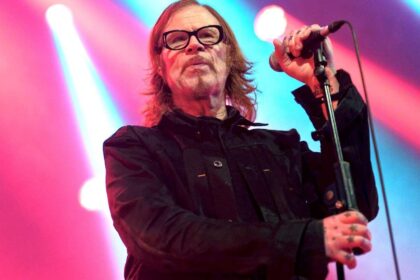 Mídias sociais de Mark Lanegan provocam fãs com possível lançamento póstumo
