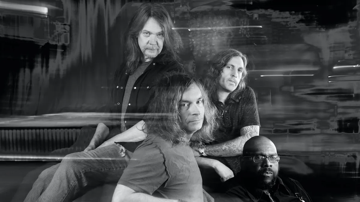Soul Asylum anuncia novo álbum e lança clipe do single “High Road”