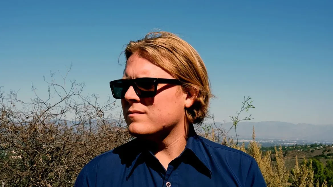 Ty Segall anuncia novo álbum “Love Rudiments” e novo single