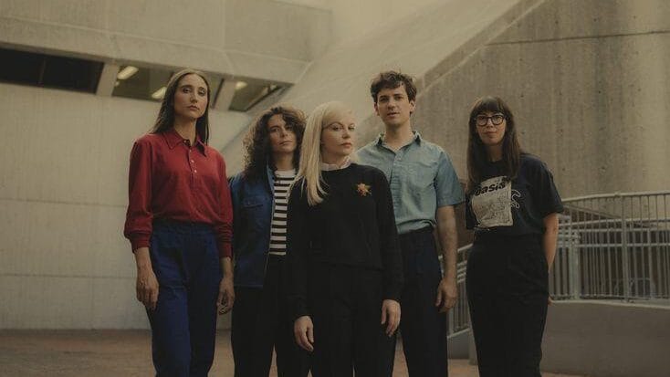 Alvvays e seu primoroso álbum de estréia completam 10 anos
