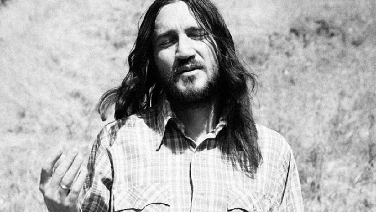 John Frusciante revela: “Roubei truques de Jimi Hendrix”