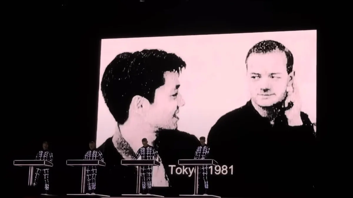 Kraftwerk presta tributo a Ryuichi Sakamoto with Cover of “Merry Christmas, Mr. Lawrence” no Japan