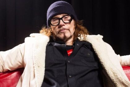 Reedição de Bubblegum de Mark Lanegan inclui música inédita com Beck e Troy Van Leeuwen