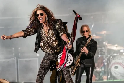 Tom Hamilton fala sobre futuro do Aerosmith e destaca importância de Steven Tyler na decisão