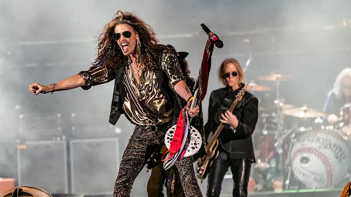 Tom Hamilton fala sobre futuro do Aerosmith e destaca importância de Steven Tyler na decisão