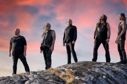 Enslaved traz black metal moderno a São Paulo nesta quinta-feira (14/11)