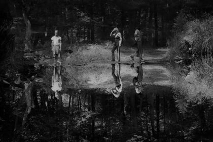 Razzamatazz, novo single de Kim Gordon com o duo Model Home