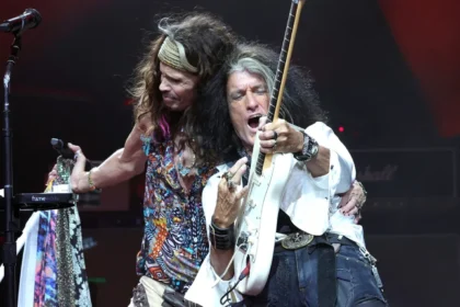 A história do Aerosmith: De Boston ao Hollywood Bowl