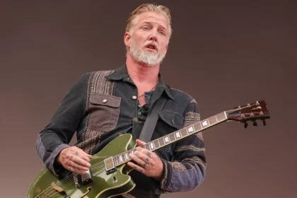 Josh Homme fala sobre sua saúde e os próximos passos do QOTSA