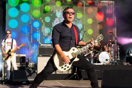 Manic Street Preachers lança teaser de novo material: “So much for the Decline & Fall”