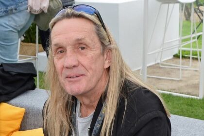 Nicko McBrain ainda luta para se recuperar de mini-AVC e retomar a forma ideal na bateria