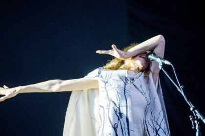 Assista sho de PJ Harvey no Primavera Sound de Porto em Portugal